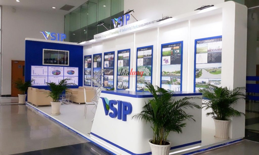 VSIP booth was designed and completed by Gia Long at the exhibition.