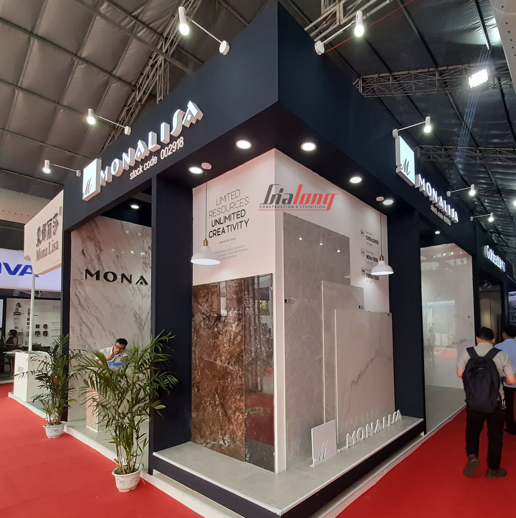 The Monalisa exhibition stand was constructed by Gia Long