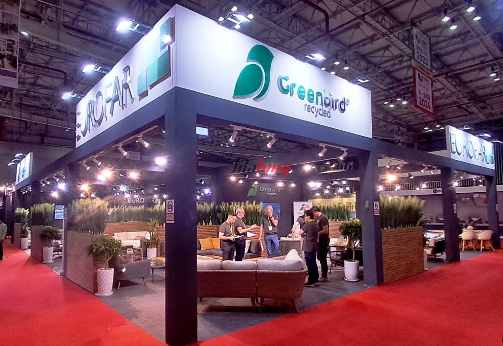 EUROFAR - Booth designed and constructed by Gia Long