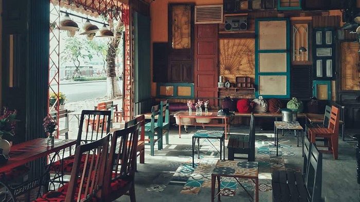 Thiết kế quán cafe phong cách Vintage đậm chất cổ xưa