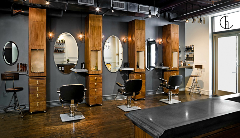 Mẫu 7: Xu hướng cổ điển trong thiết kế salon tóc